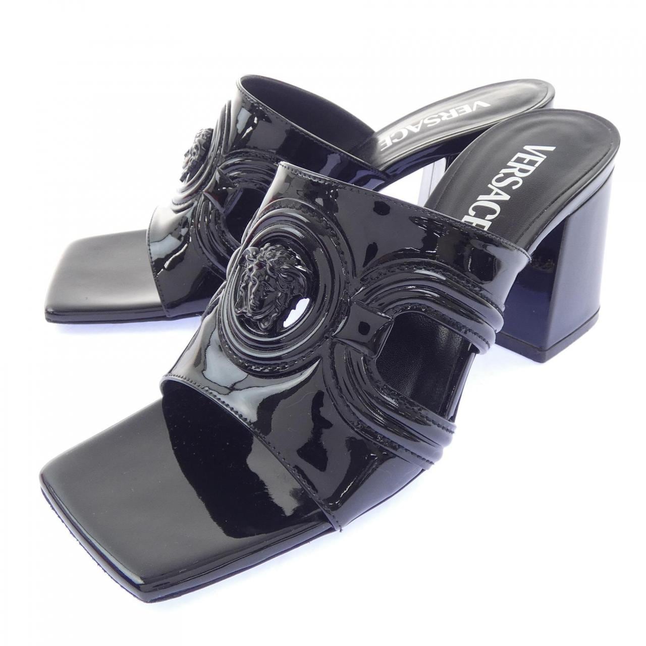 ヴェルサーチェ VERSACE サンダル