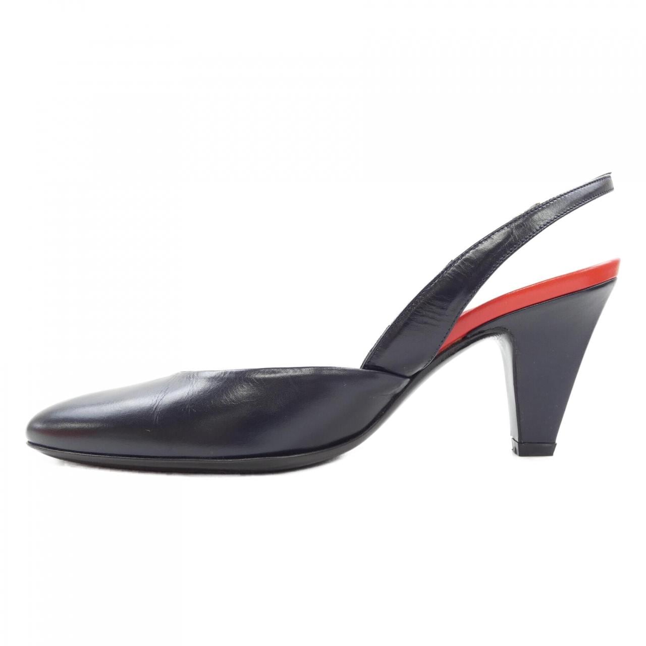 サルヴァトーレフェラガモ SALVATORE FERRAGAMO パンプス