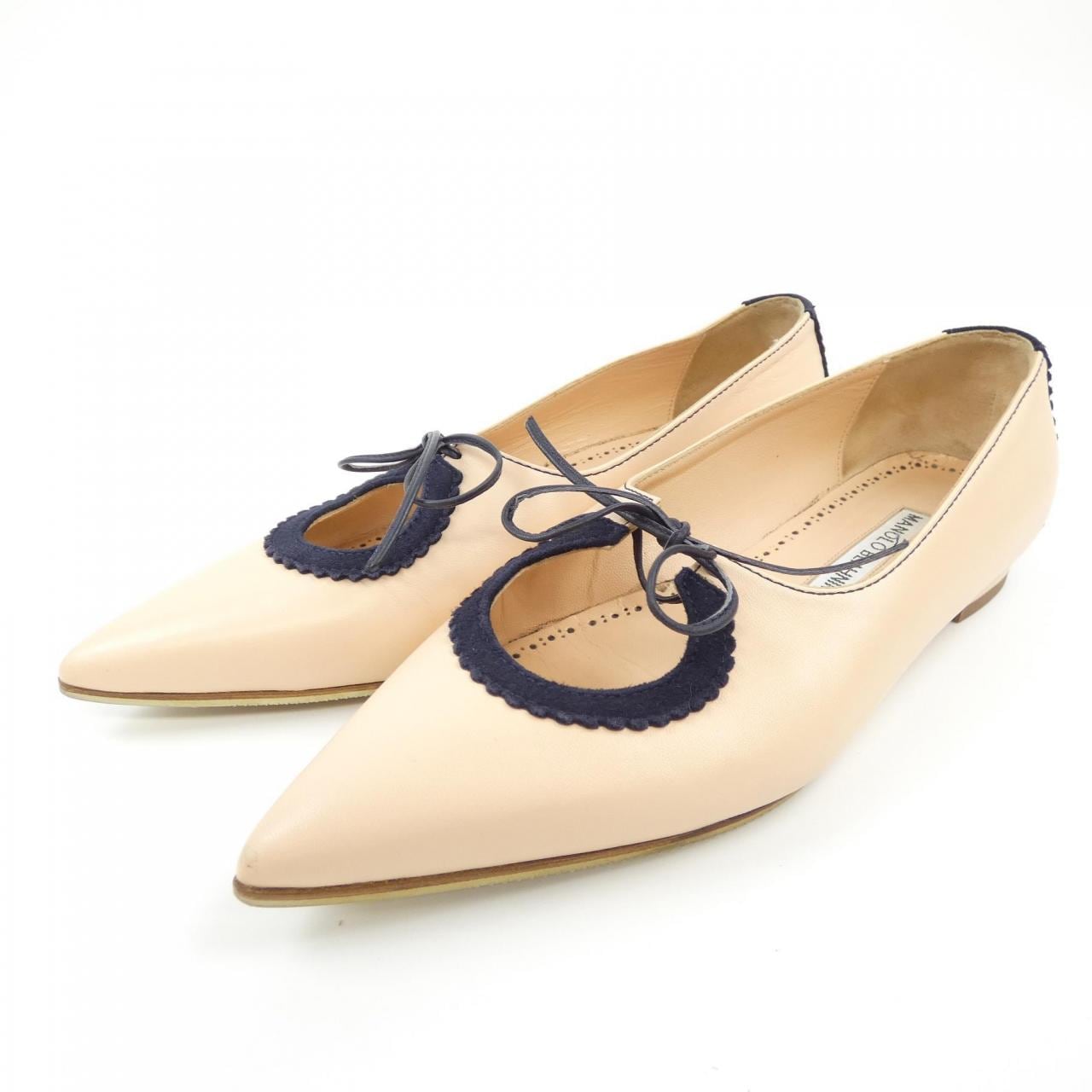 マノロブラニク MANOLO BLAHNIK パンプス
