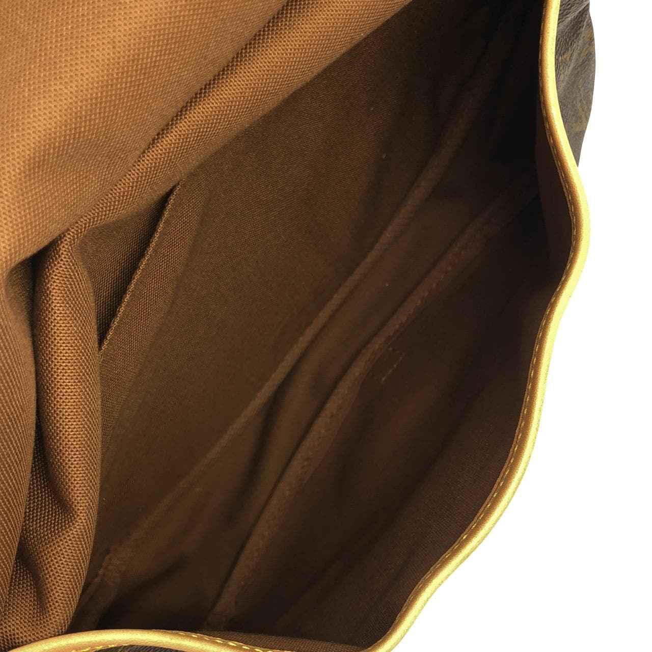 ルイヴィトン モノグラム ソミュール 30cm M42256 ショルダーバッグ