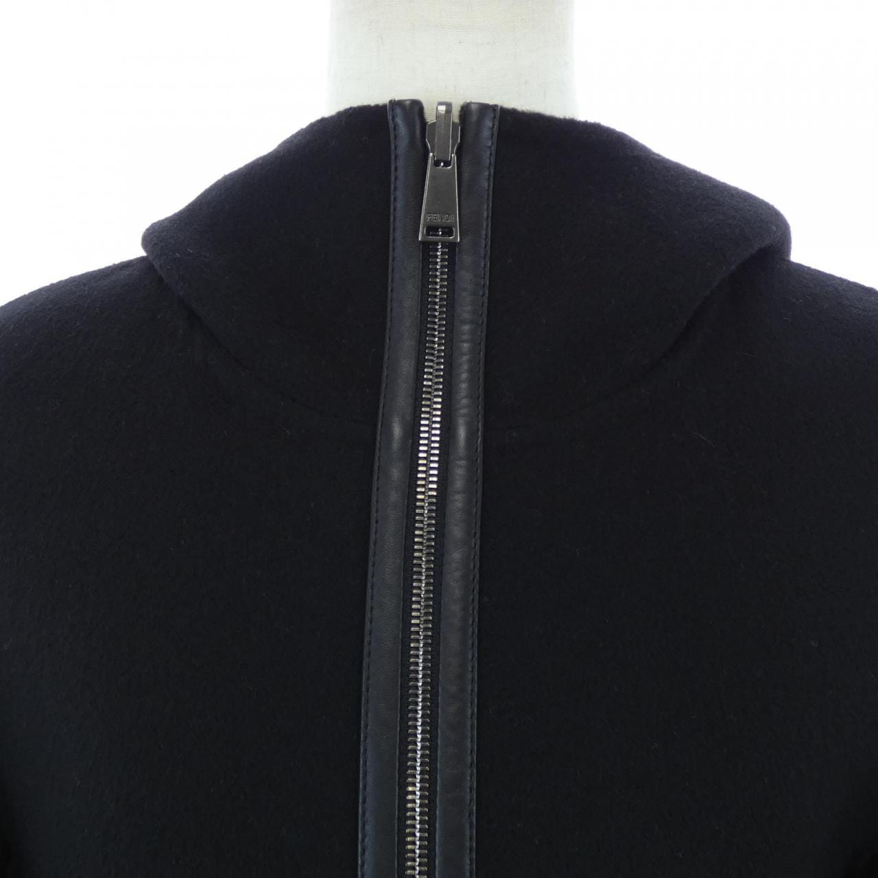 フェンディ FENDI FFモチーフ　 FJ6993 A5HD ジャケット