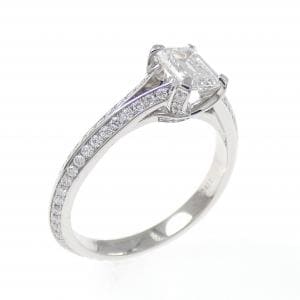 グラフ レガシー リング 0.50CT F VVS2 エメラルドカット