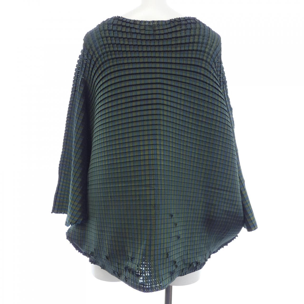 イッセイミヤケ ISSEY MIYAKE IM64FJ600 トップス
