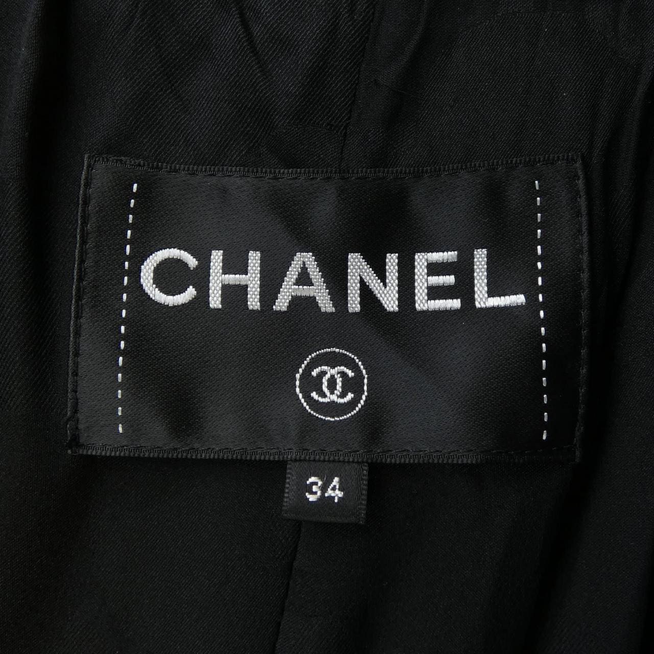 CHANEL CHANEL Court