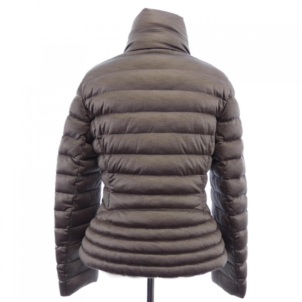 モンクレール MONCLER SUISSE ダウンジャケット