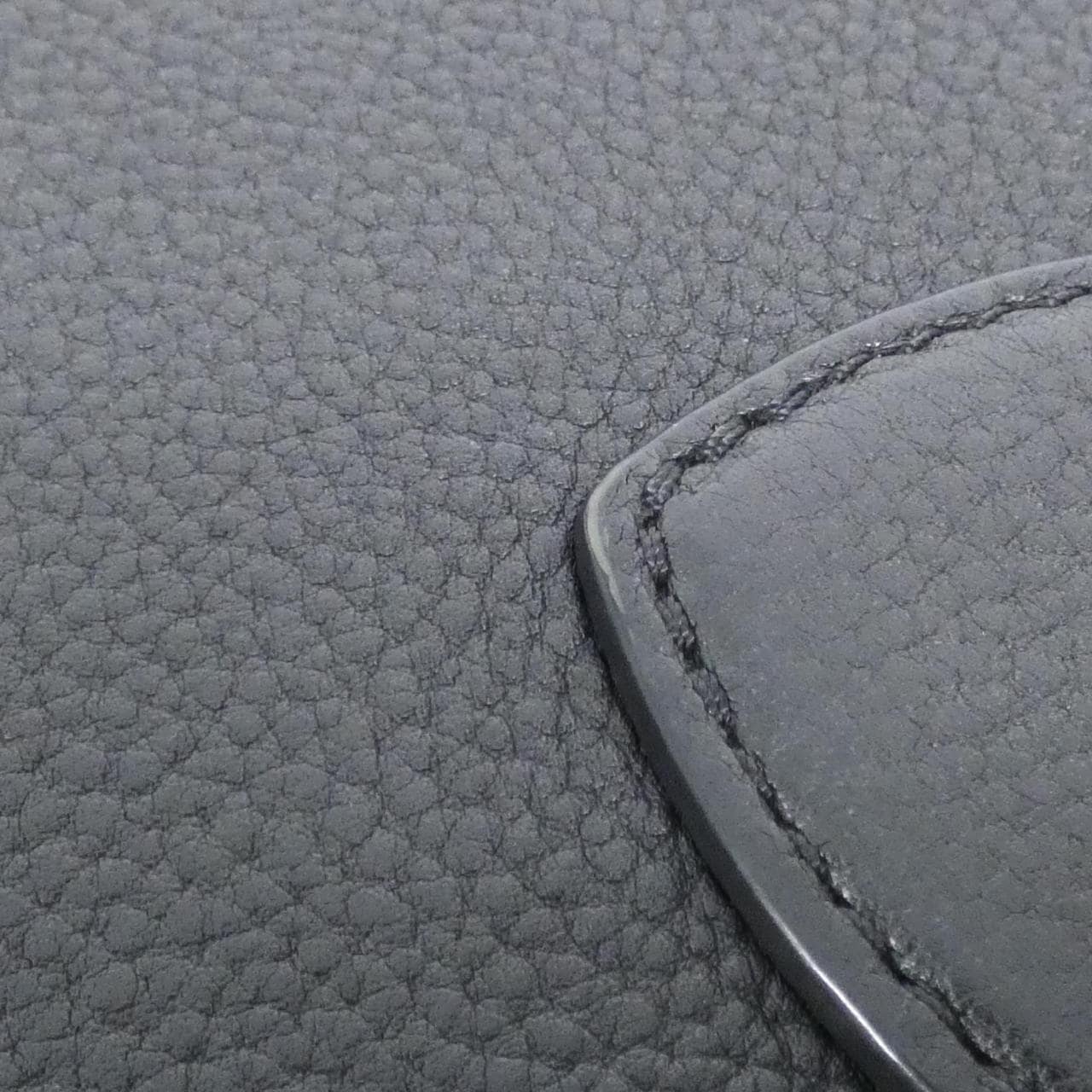 ルイヴィトン LVポンヌフ ソフト MM M58967 ショルダーバッグ