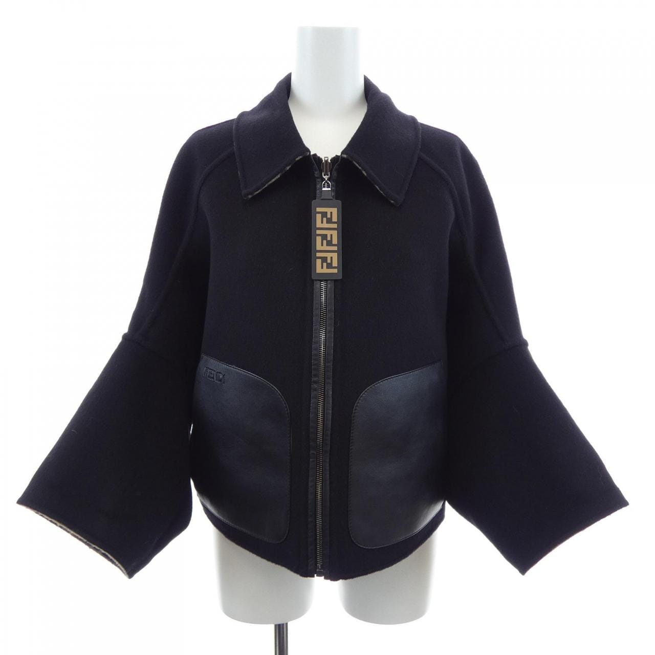 フェンディ FENDI FJ6613 A5HD ジャケット