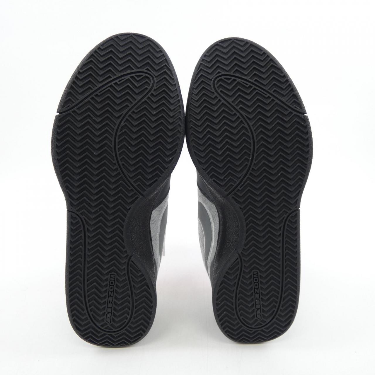 ナイキ NIKE IR0839-001 スニーカー