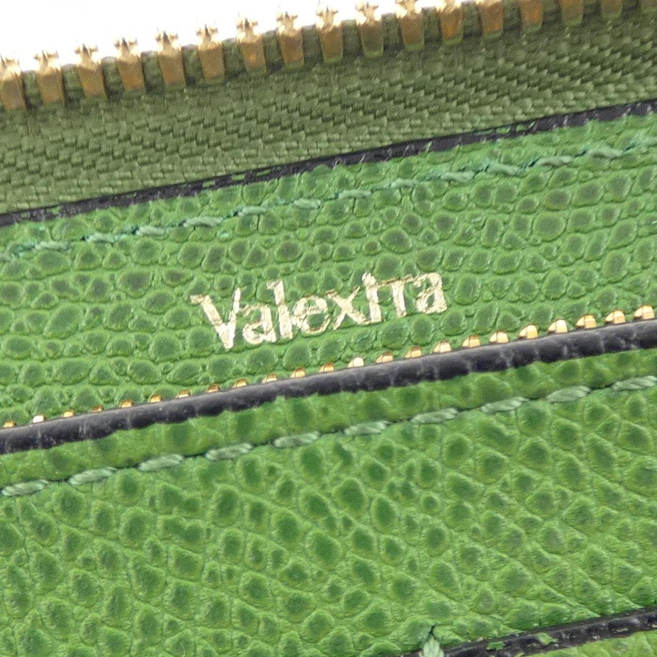 ヴァレクストラ VALEXTRA MARTINO GAMPER G9L21 ラウンドジップ12カード WALLET