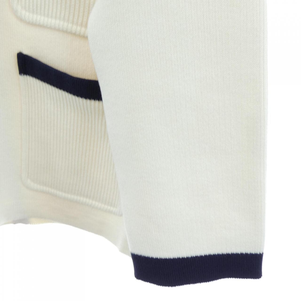 トムブラウン THOM BROWNE FKJ090B-Y3028-100 カーディガン