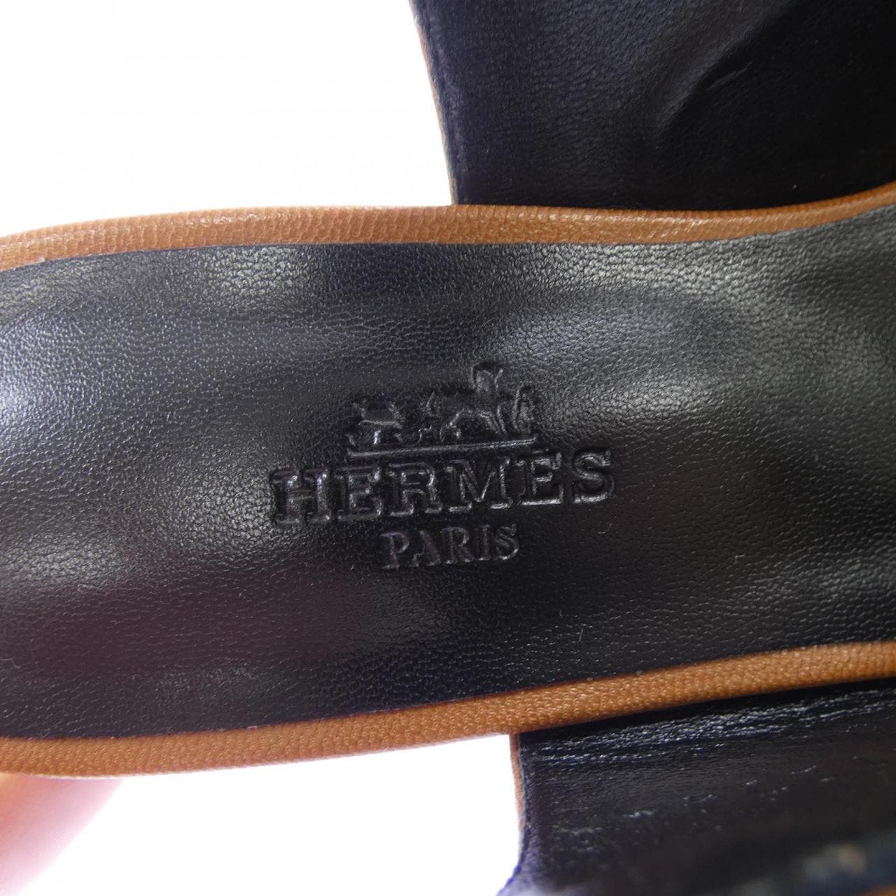 エルメス HERMES ジャッキー50 アピバックル 242041Z パンプス