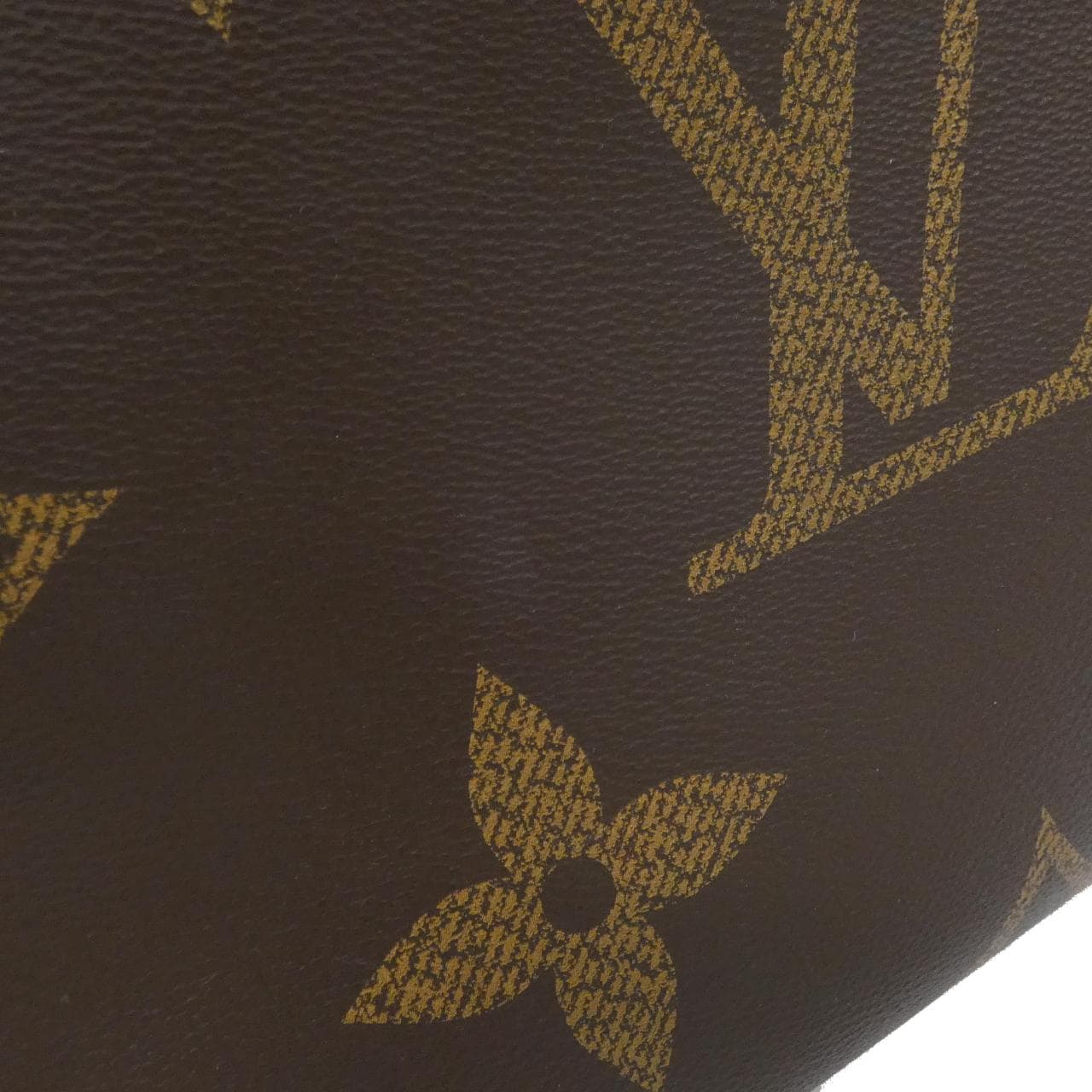 ルイヴィトン モノグラム ジャイアント オンザゴー MM M45321 バッグ