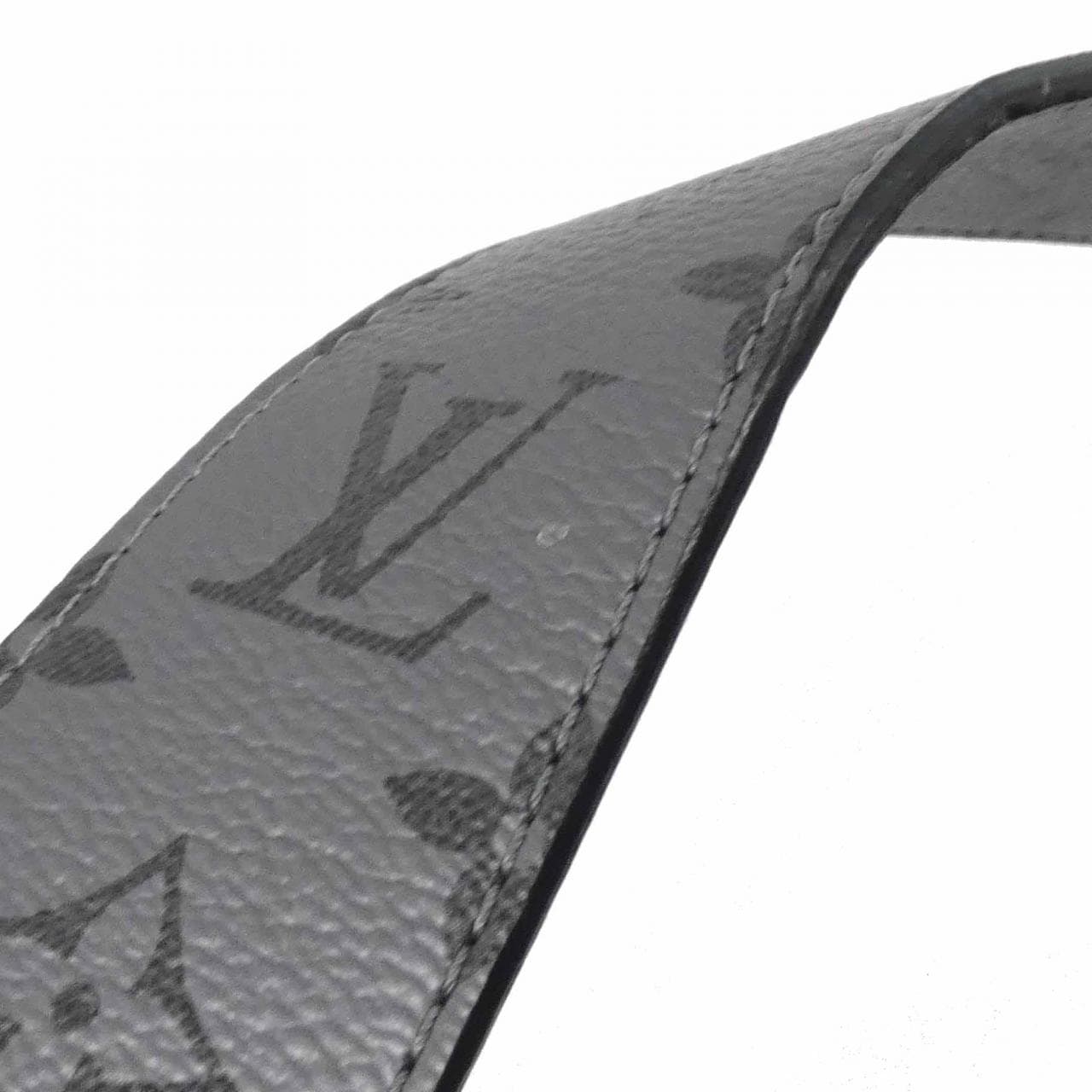 ルイヴィトン タイガ ラマ アウトドア メッセンジャー M30830 ショルダーバッグ