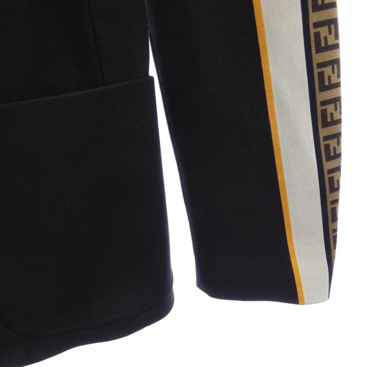 フェンディ FENDI FFモチーフ FJ0560 A6TG ジャケット