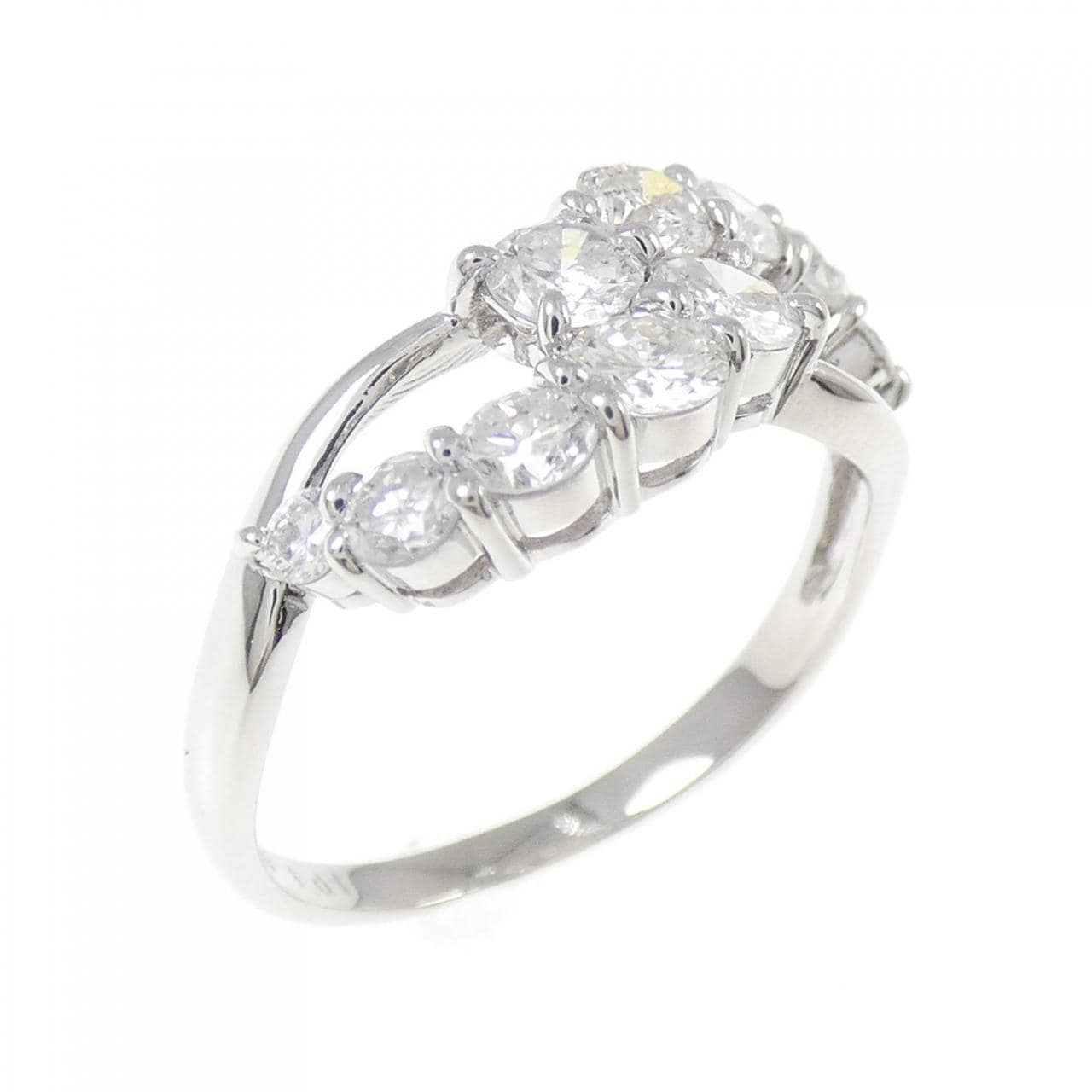 PT900 ダイヤモンド リング 1.01CT