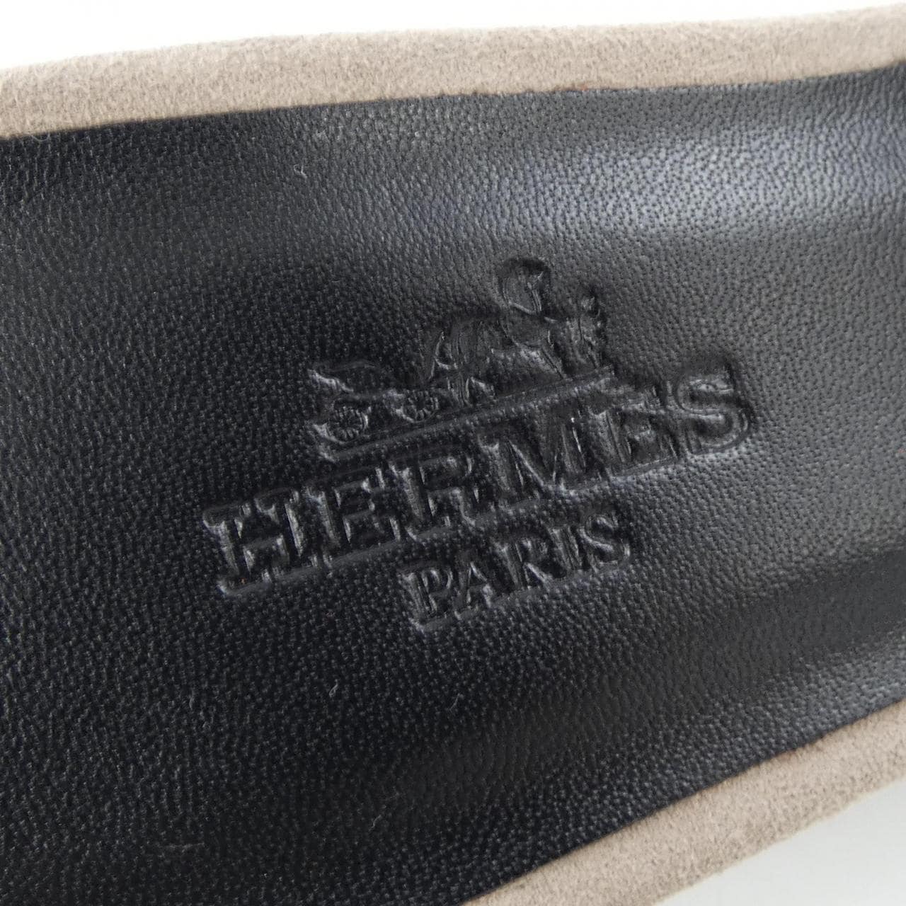 HERMES OASIS 181143Z 涼鞋