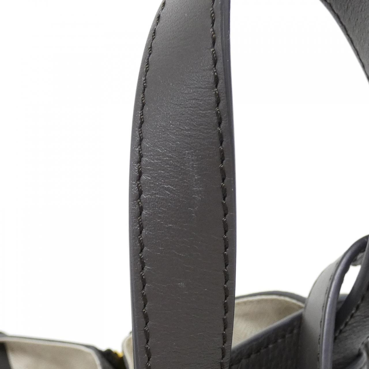 ロエベ ハンモック コンパクト A538H13X03 ショルダーバッグ