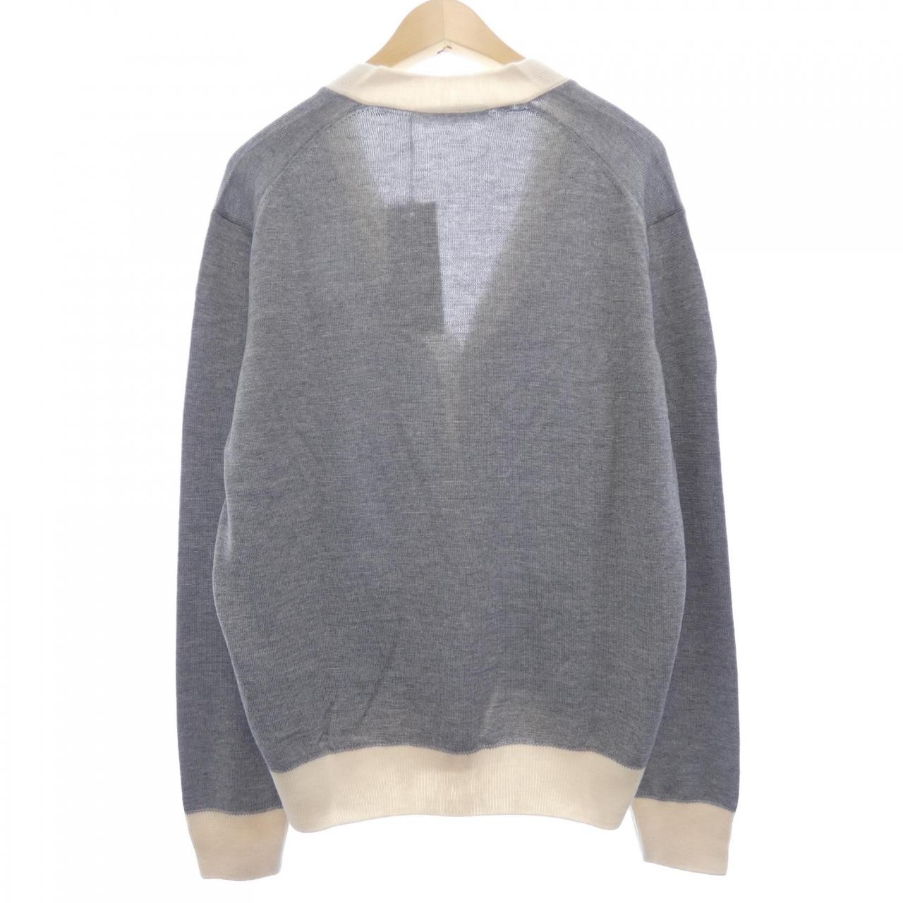 メゾンキツネ MAISON KITSUNE HU00542KT1036 カーディガン