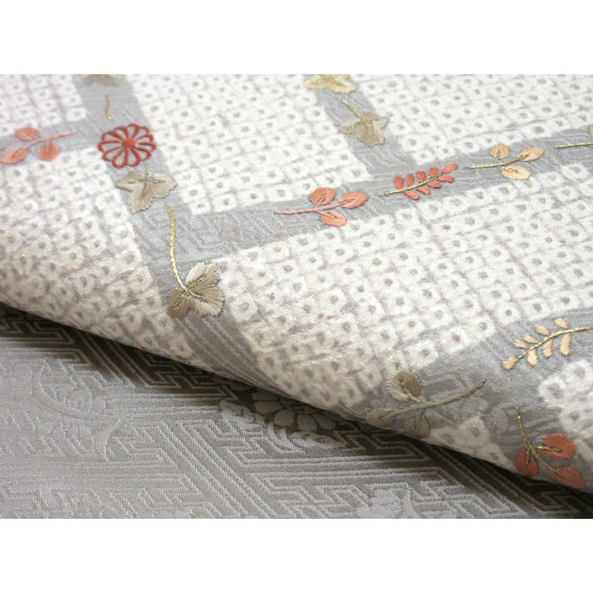名古屋帯　染帯　刺繍入り絞り加工