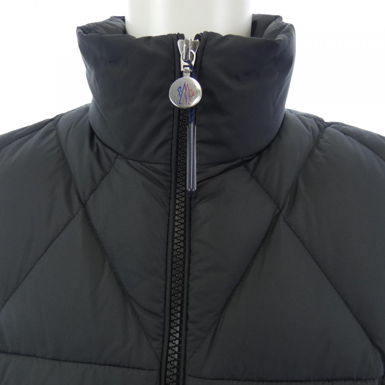 【新品】モンクレール MONCLER ダウンベスト