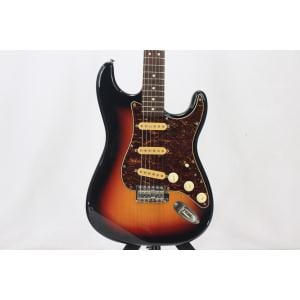 SQUIER  CLASSIC VIBE 60S STRAT