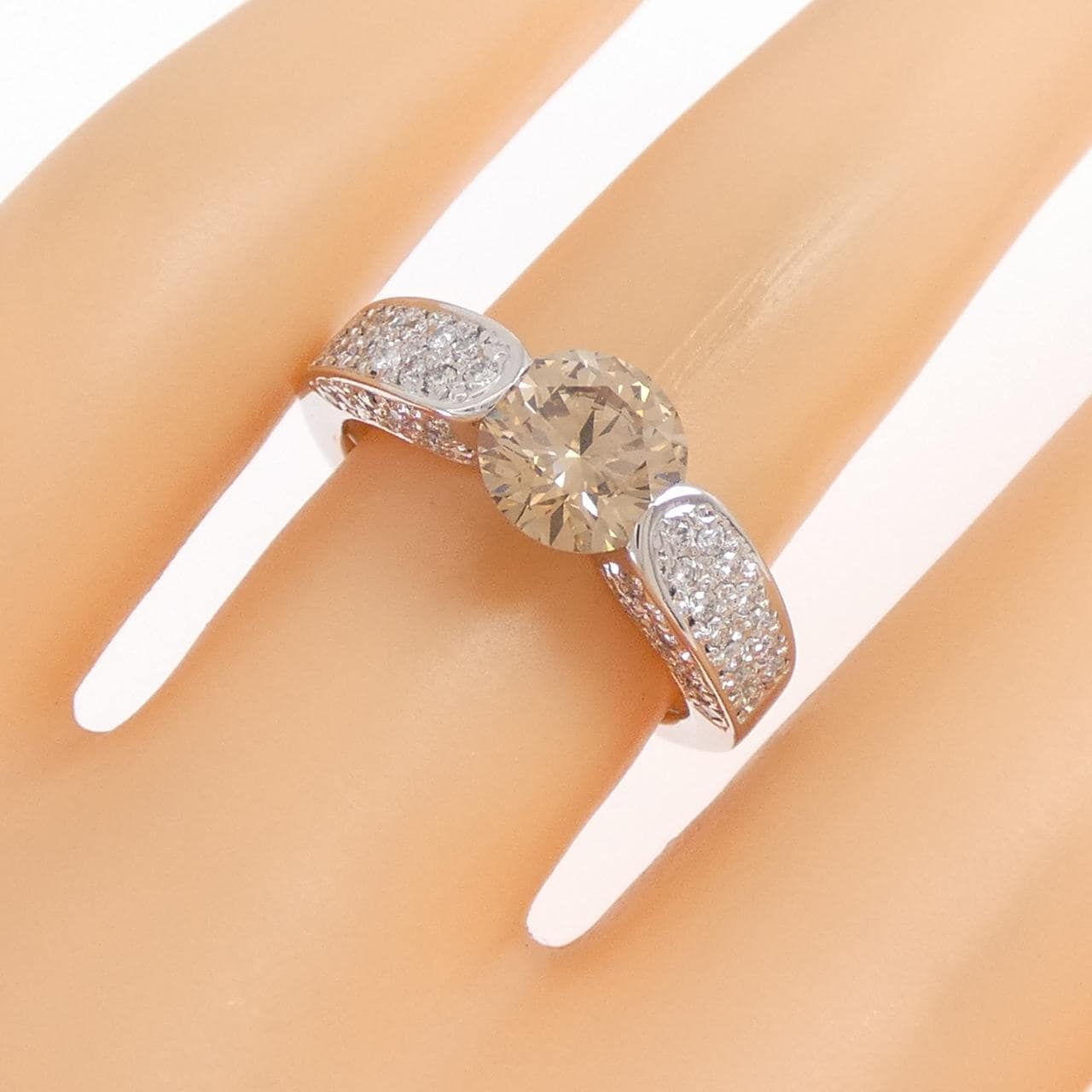 PT900 ダイヤモンド リング 1.31CT