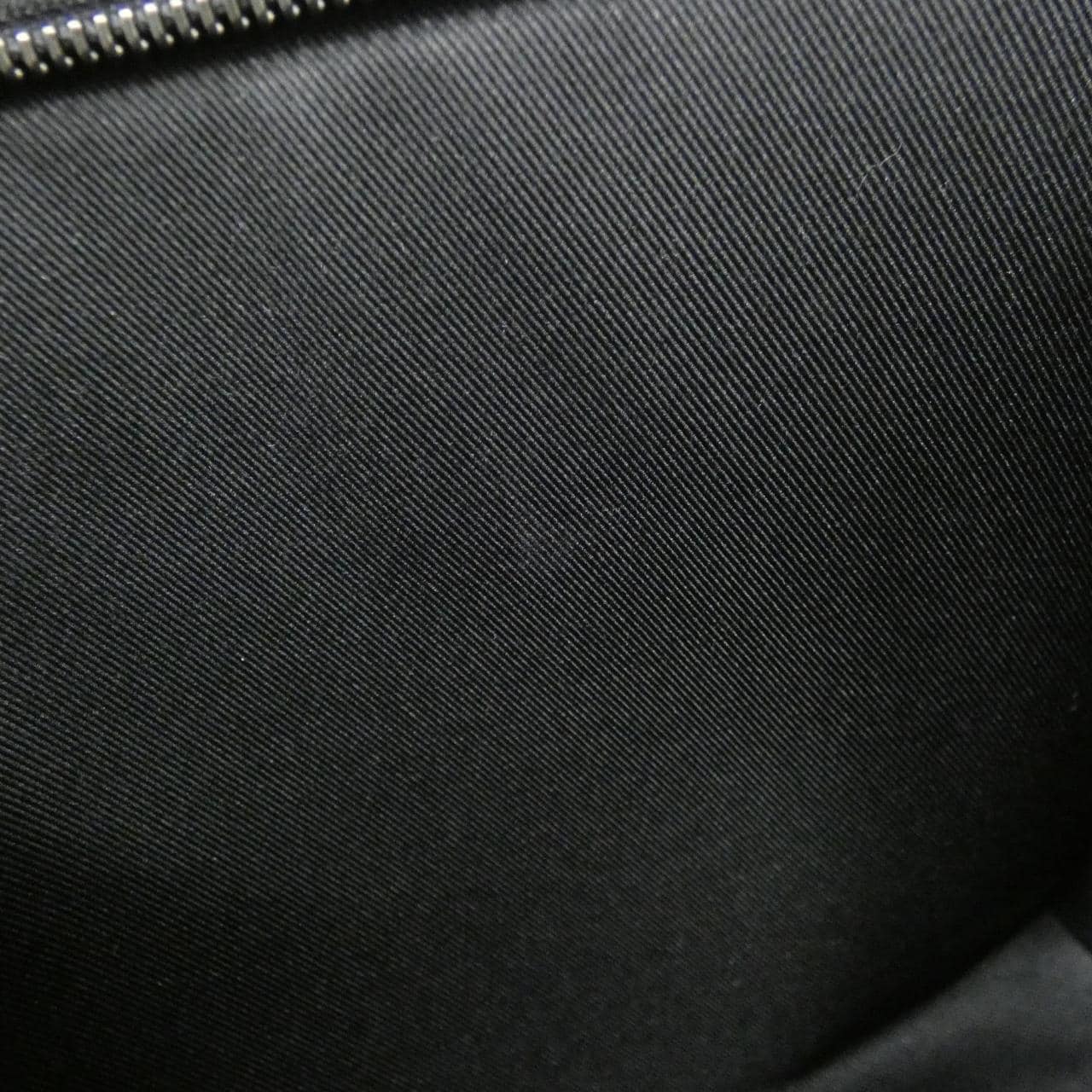 ルイヴィトン モノグラム エクリプス リバース ポシェット ヴォワヤージュ M69535 バッグ