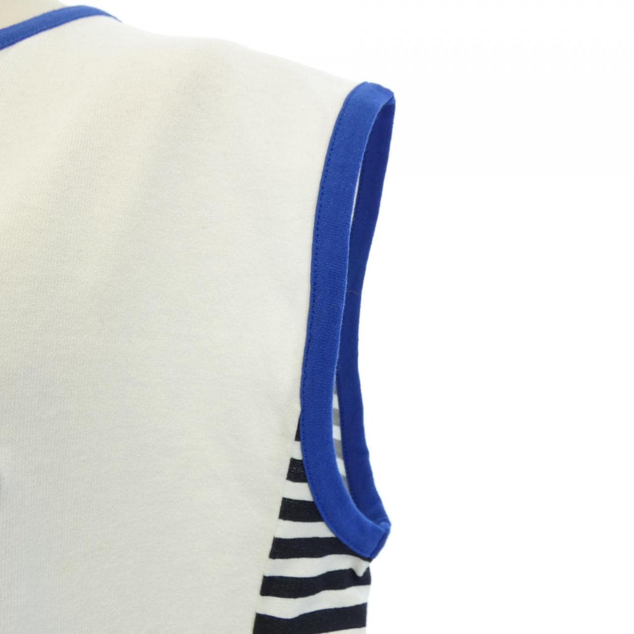 ルイヴィトン LOUIS VUITTON VUITTON PARIS バスケットボールタンクトップ FPTB07OB0 タンクトップ