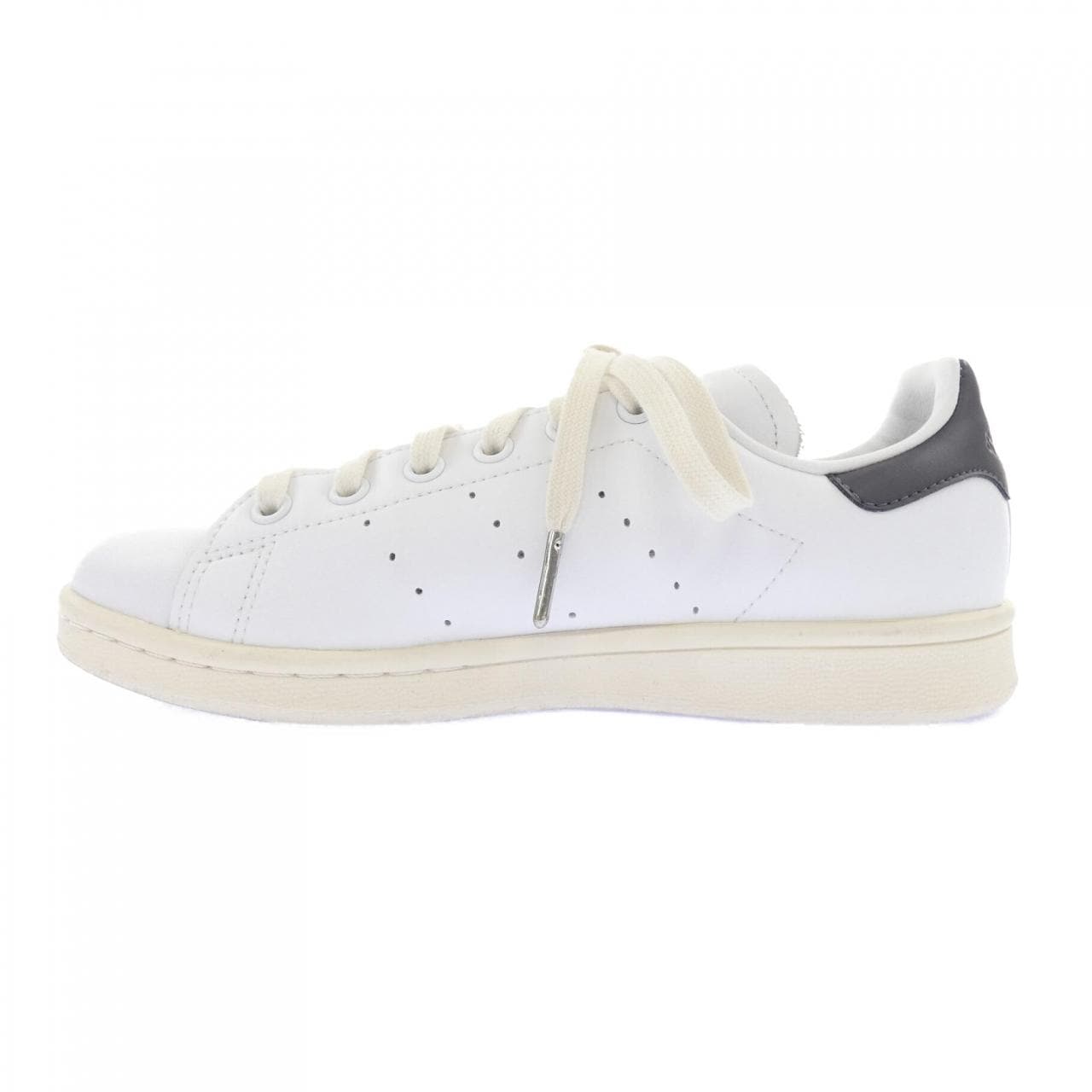 アディダス ADIDAS スニーカー
