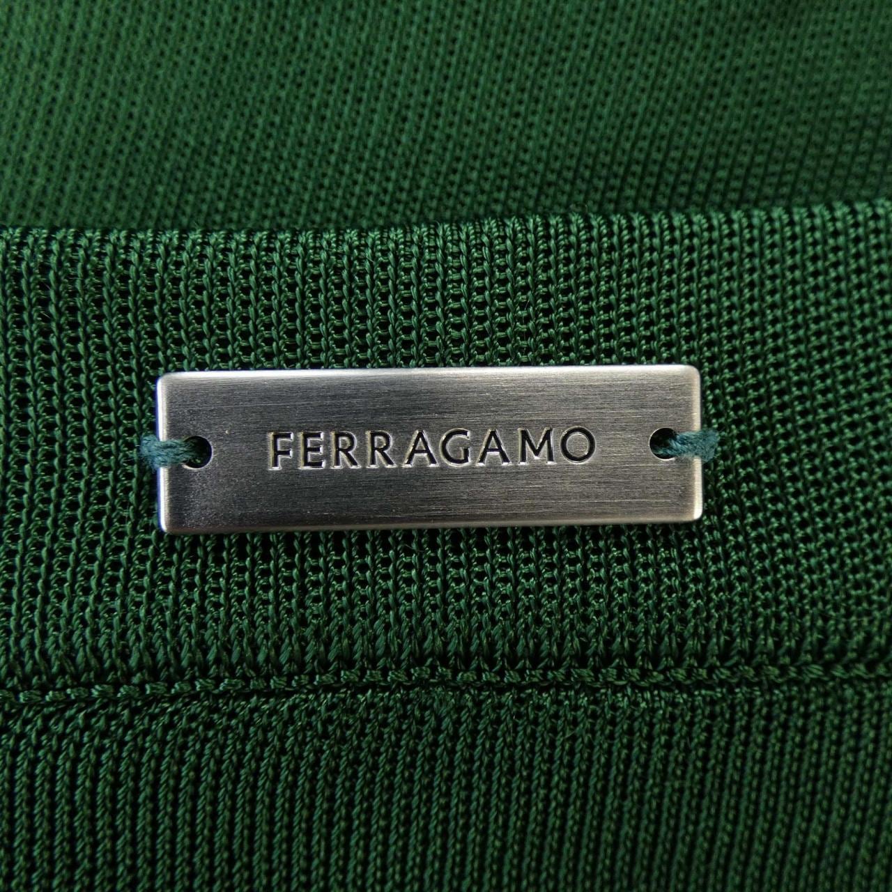 フェラガモ FERRAGAMO スカート