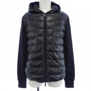 モンクレール MONCLER ダウンジャケット