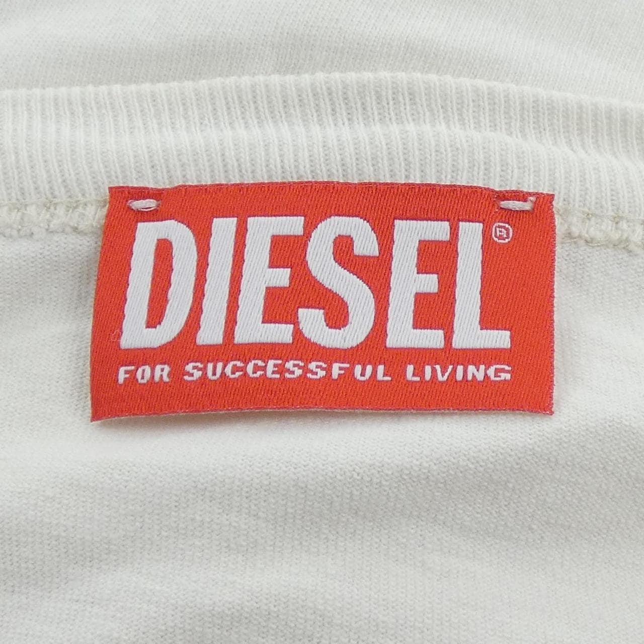 ディーゼル DIESEL Tシャツ