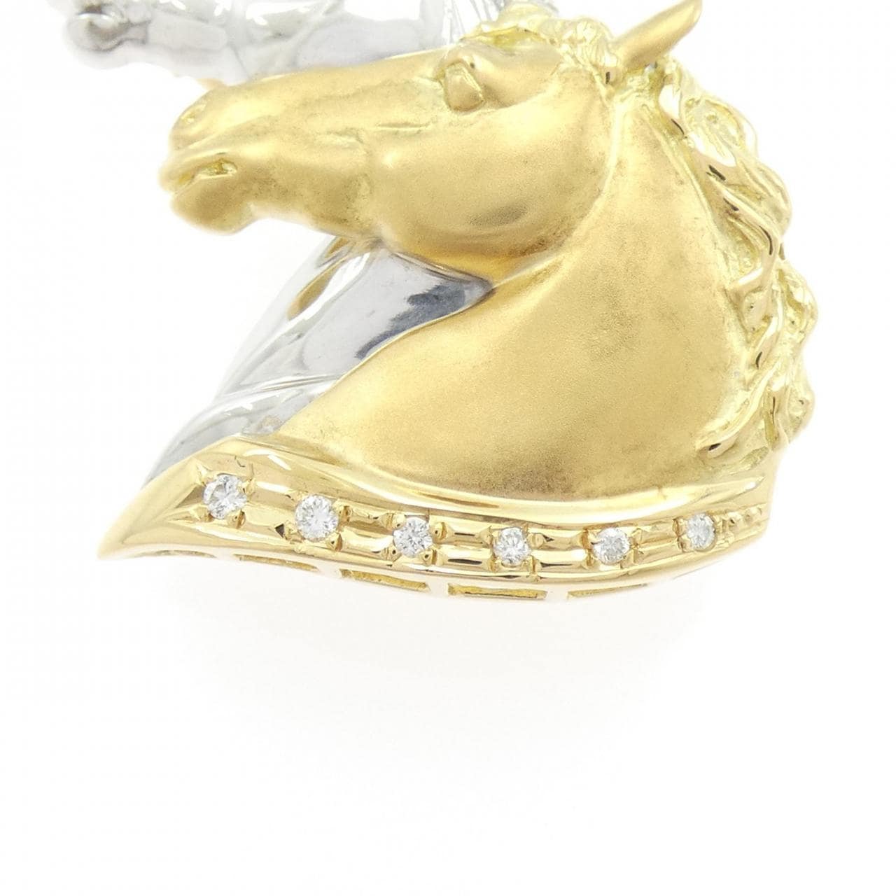 K18YG/K18WG ホース ダイヤモンド ブローチ 0.06CT