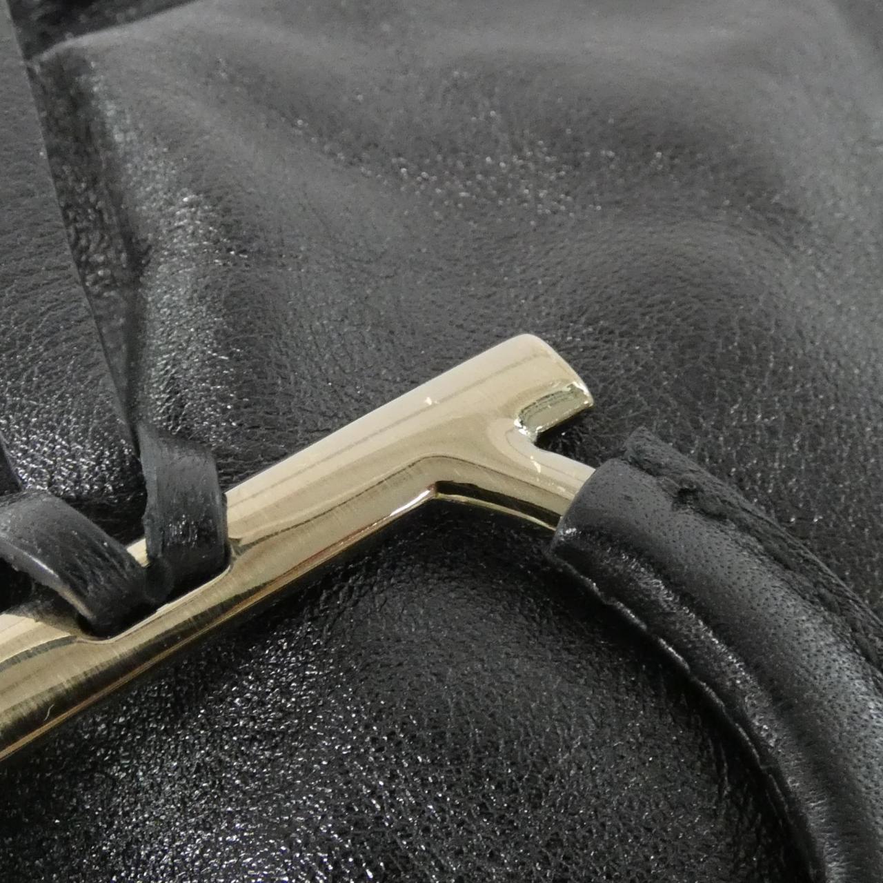 サルヴァトーレフェラガモ 21 A722 バッグ