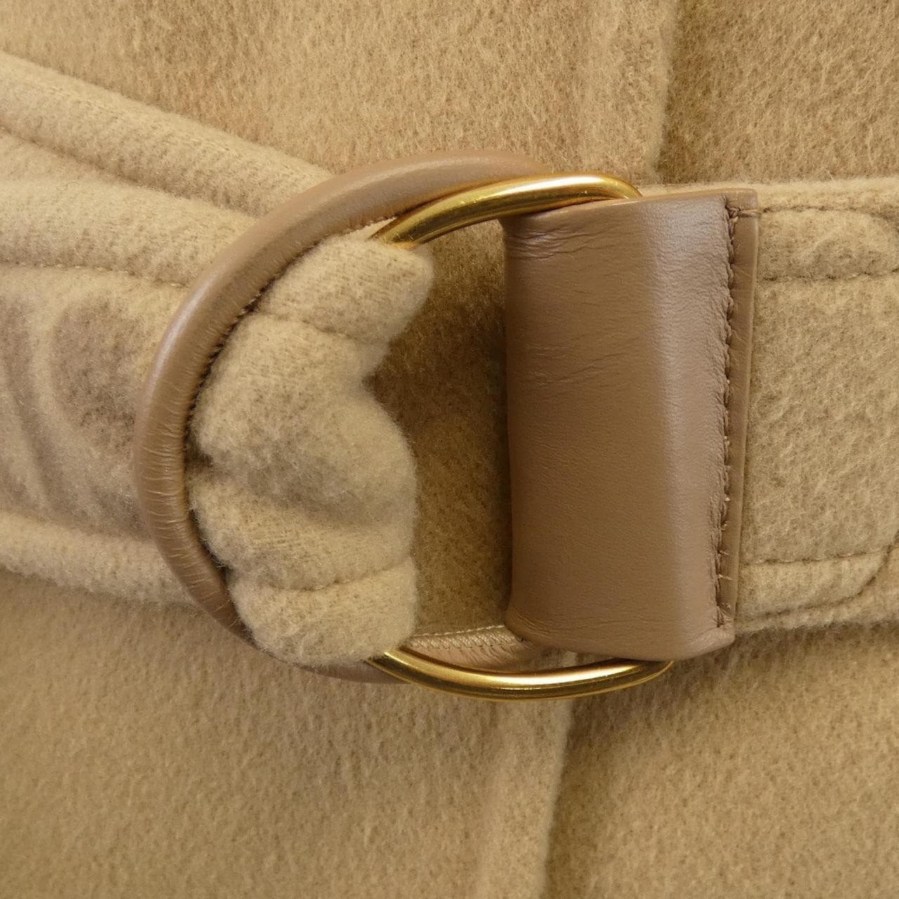 ルイヴィトン LOUIS VUITTON シグネチャーショートダブルフェイスラップコート FNCO23QWE コート