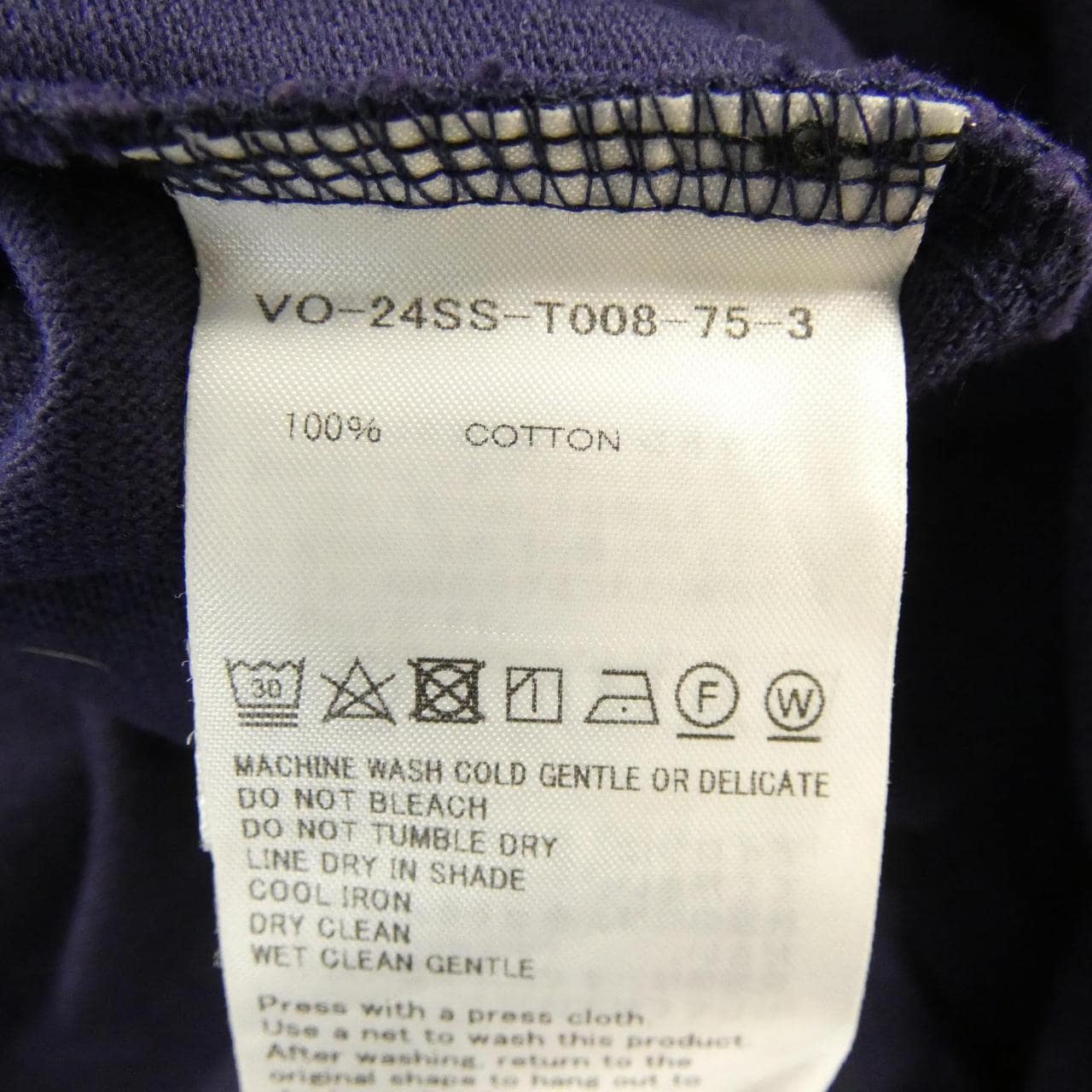 VOWELS Tシャツ