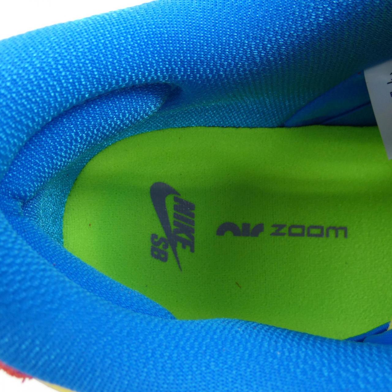 耐克NIKE运动鞋