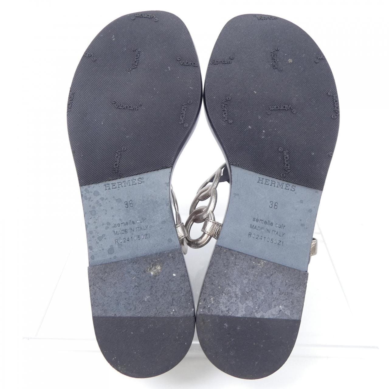 エルメス HERMES イオス シェーヌダンクル 241050Z サンダル