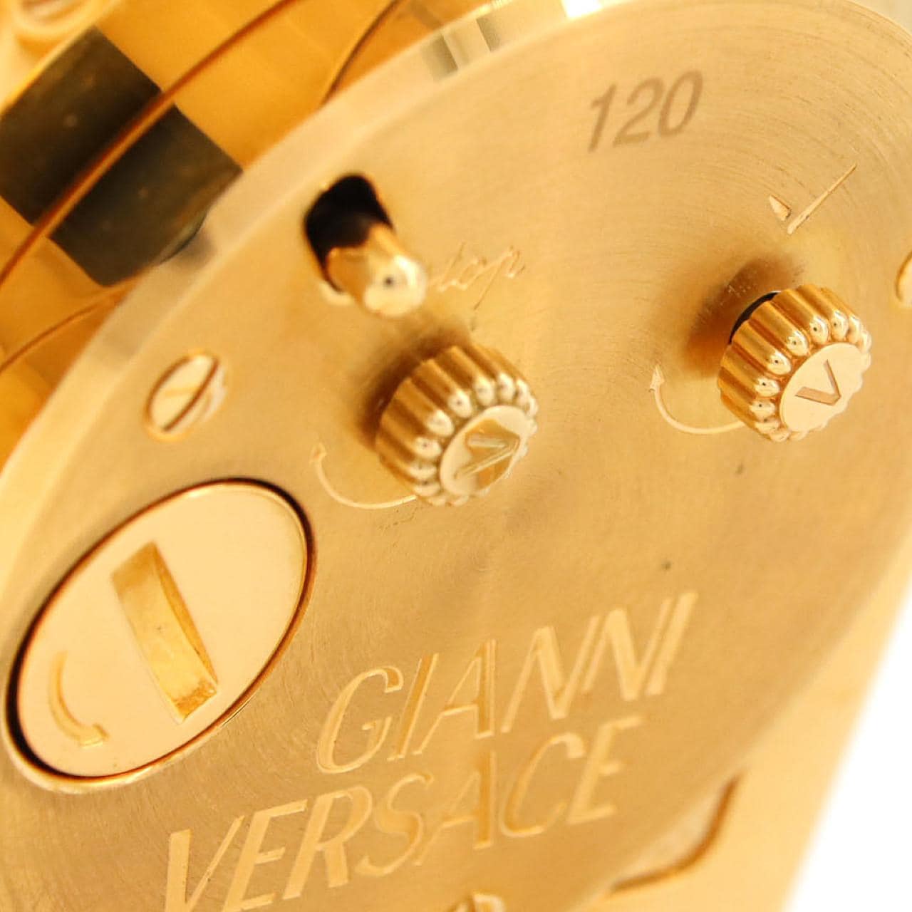 ヴェルサーチェ スクエアケース GP クォーツ