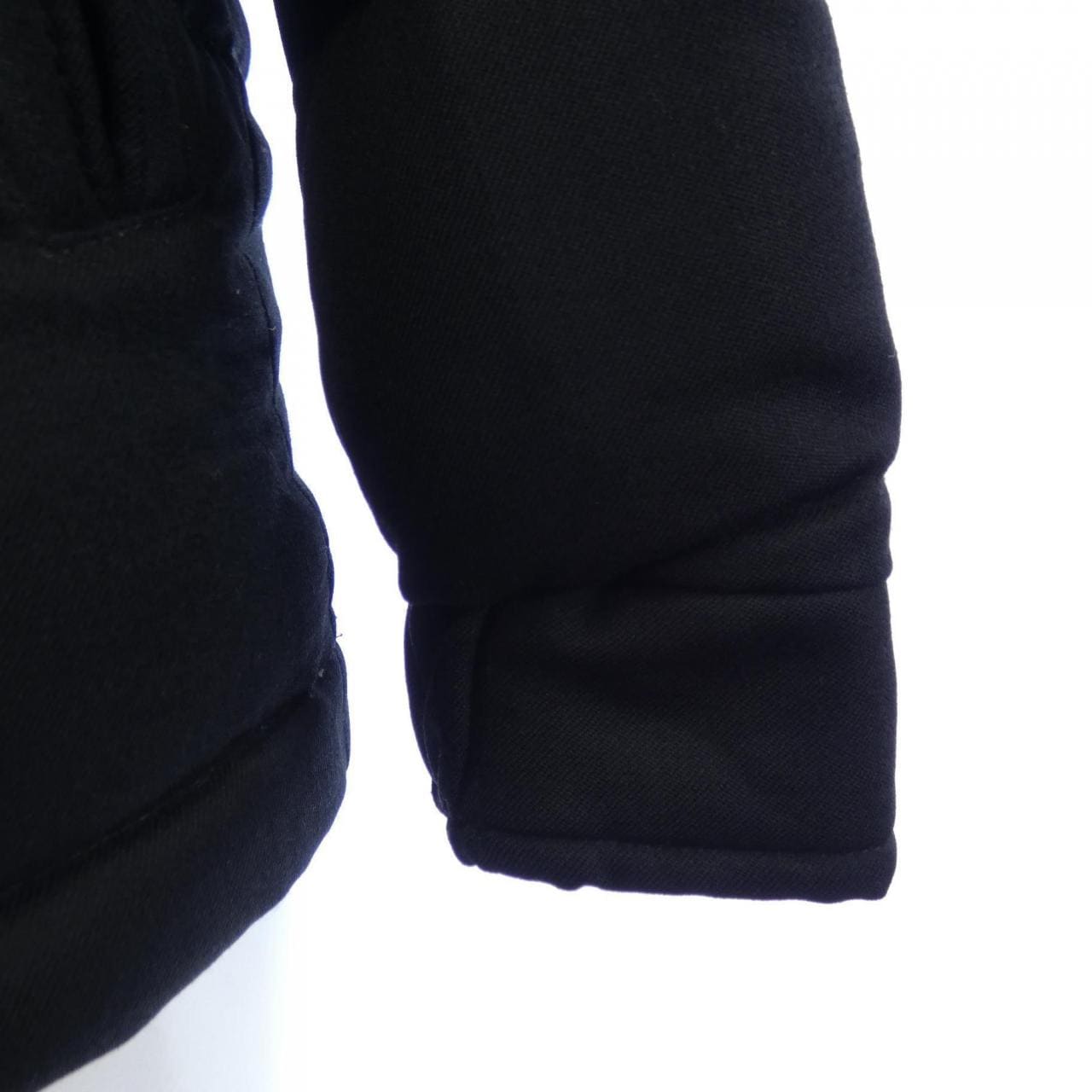 モンクレール MONCLER ダウンジャケット