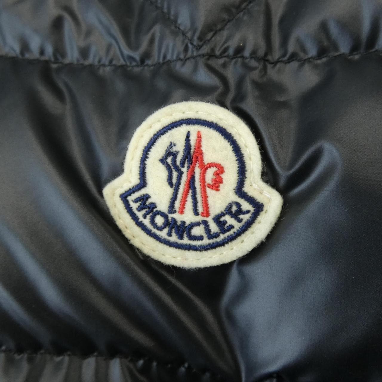モンクレール MONCLER BESINES ダウンジャケット