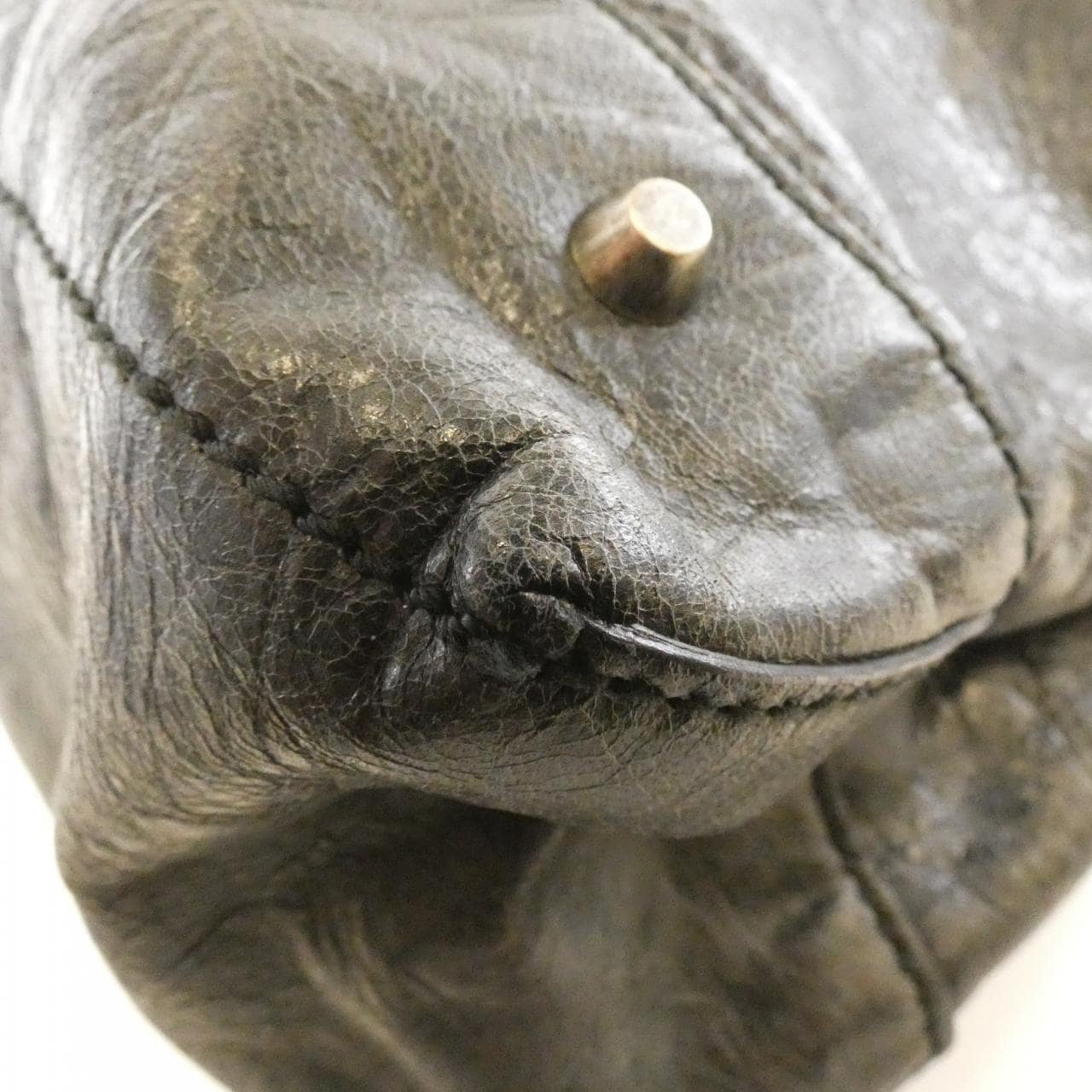 バレンシアガ 223409 D940Y ショルダーバッグ