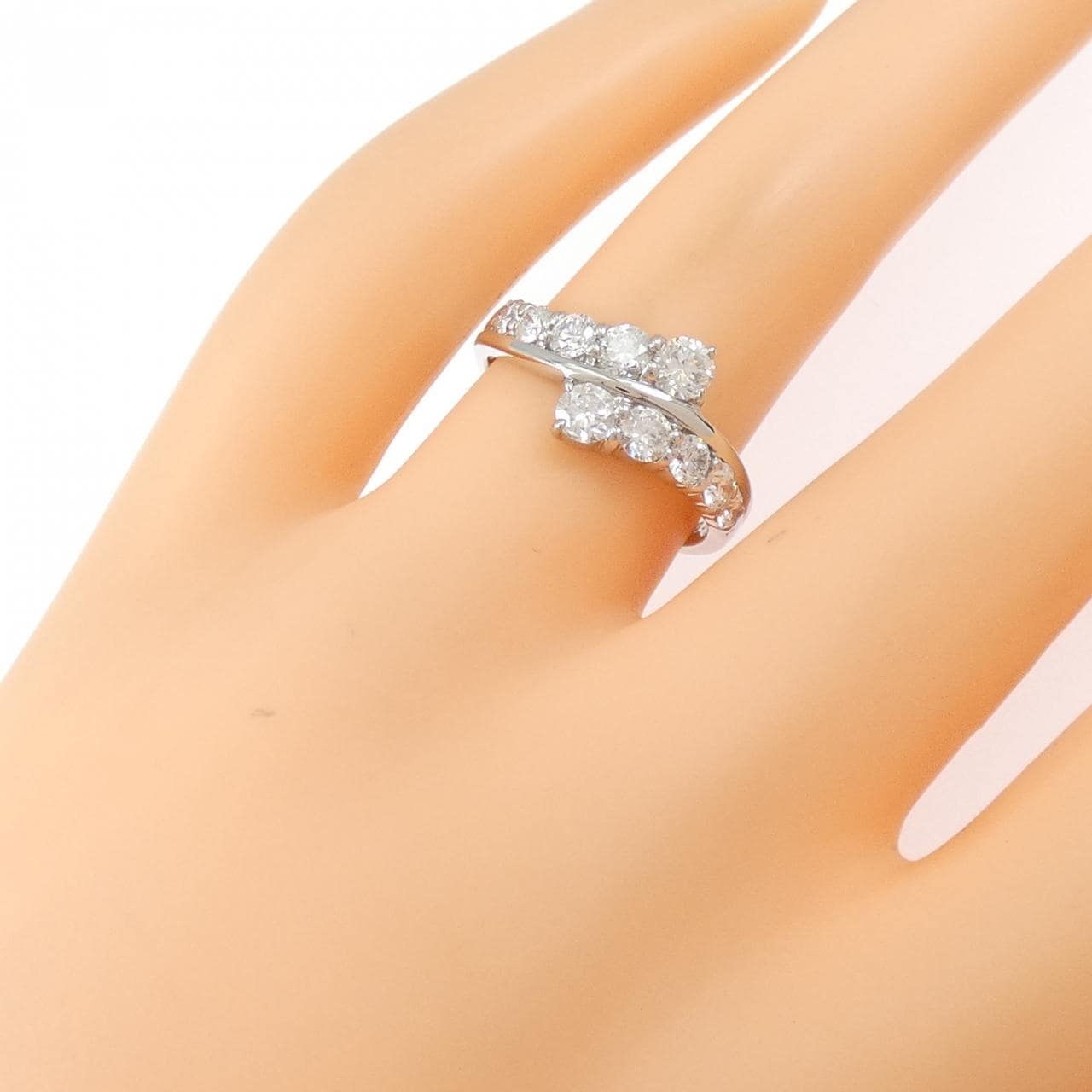 PT900 ダイヤモンド リング 1.00CT