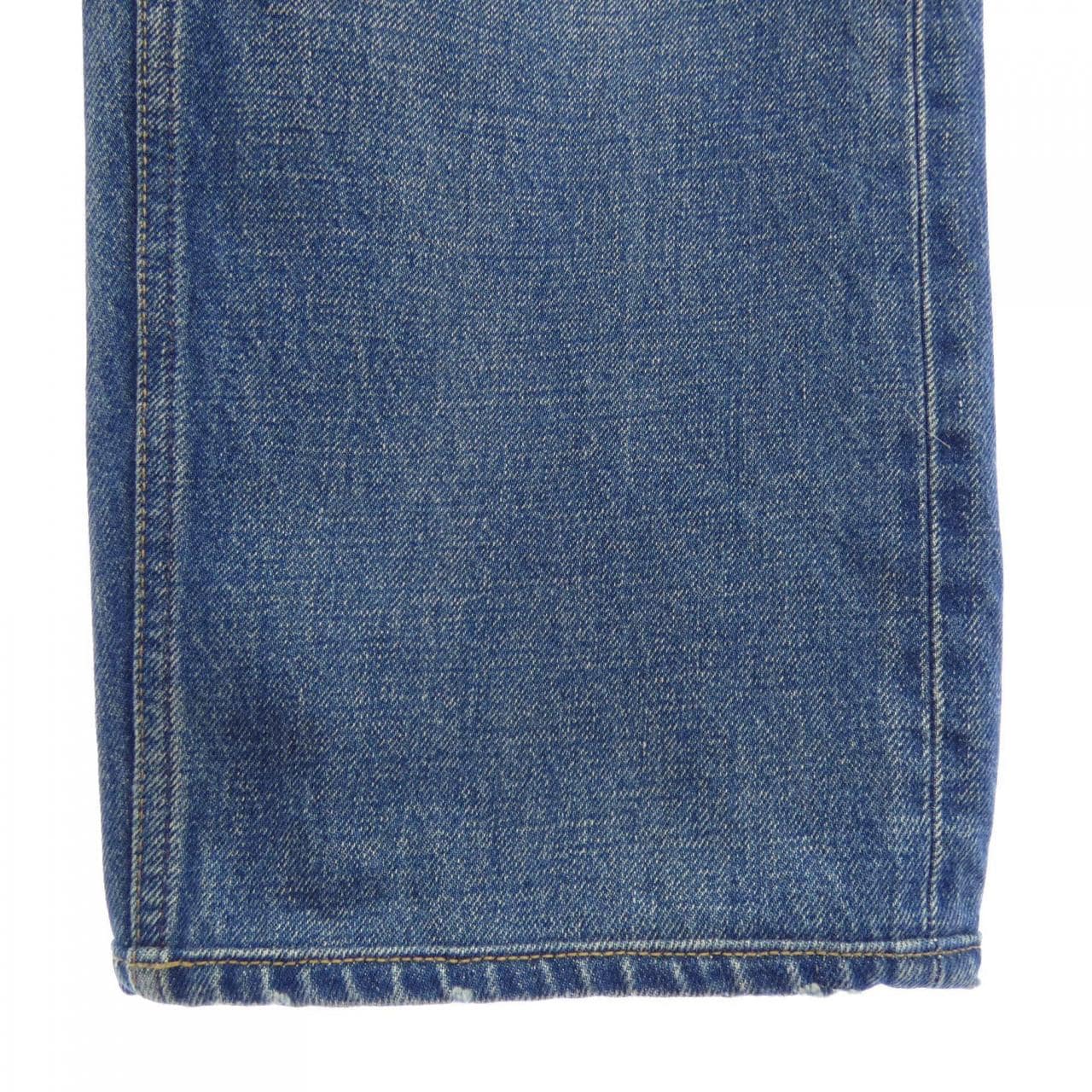 セリーヌ CELINE キティジーンズ KITTY JEANS 2N778365M ジーンズ