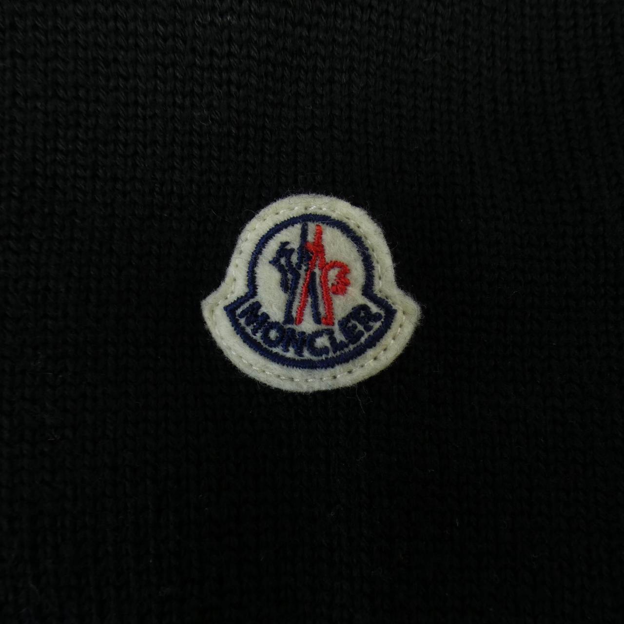 モンクレール MONCLER ダウンジャケット