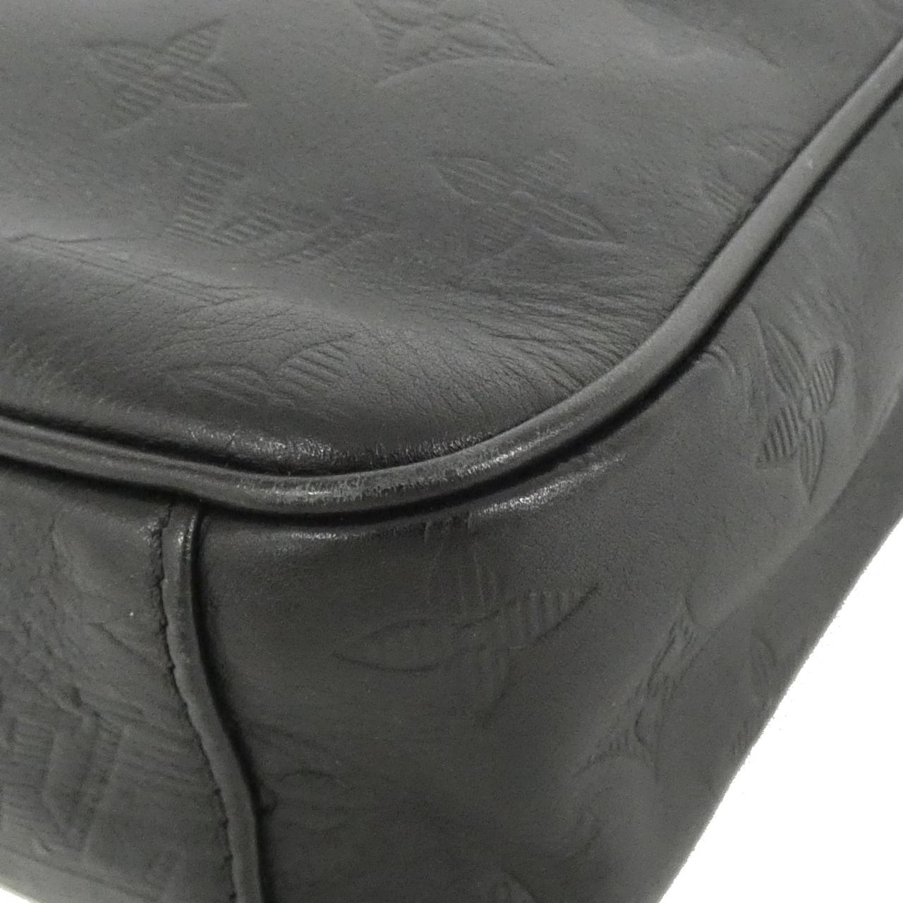 ルイヴィトン モノグラム シャドウ ダヌーブ PM M43681 ショルダーバッグ