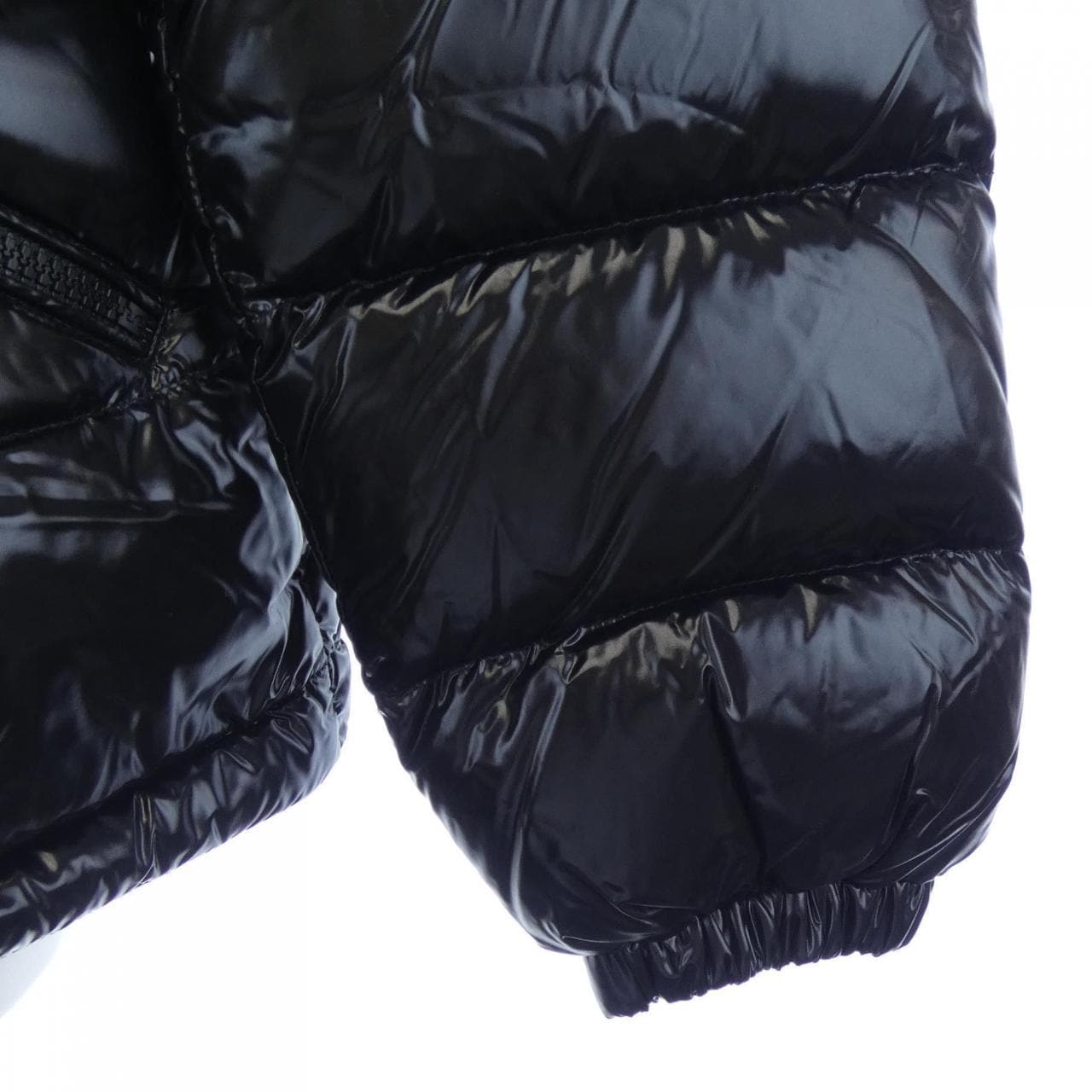 モンクレール MONCLER CELEPINE ダウンジャケット