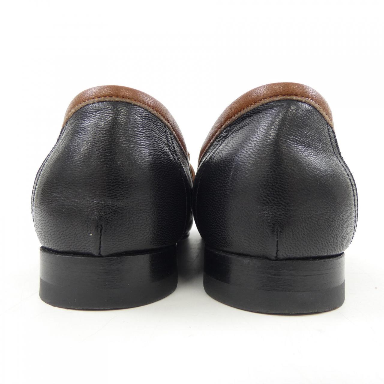 エルメス HERMES ロワイヤル ROYAL パリバックル 181069Z シューズ