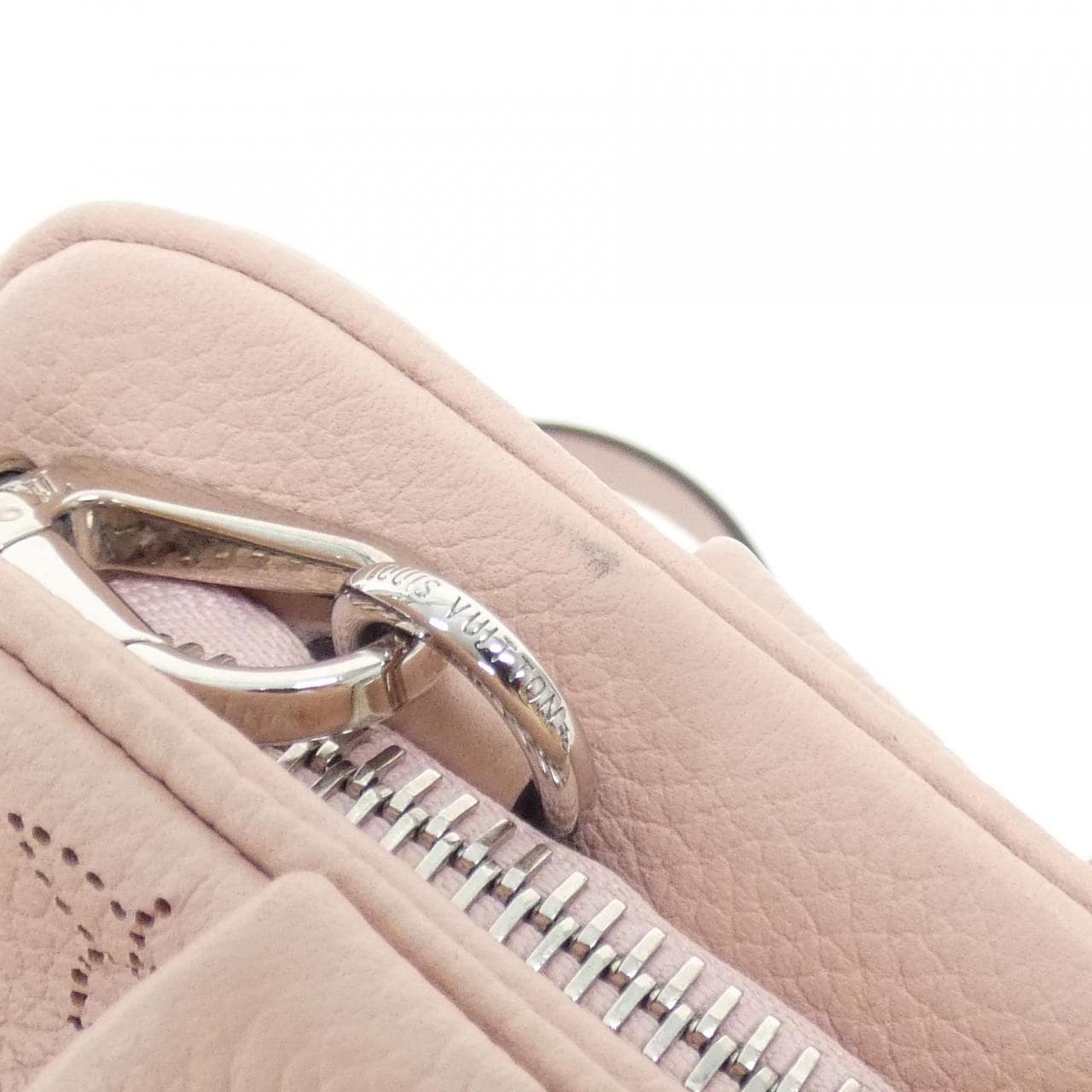 ルイヴィトン マヒナ スカラ ミニ M80092 ショルダーバッグ