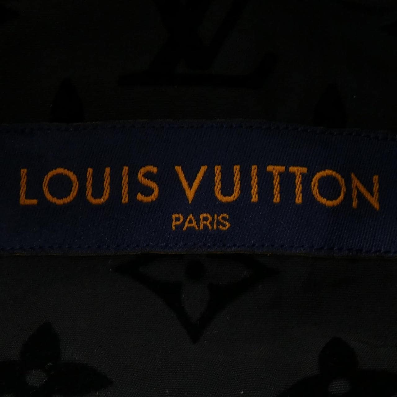 ルイヴィトン LOUIS VUITTON フロックドモノグラムクラシック HLS90WFL3 シャツ
